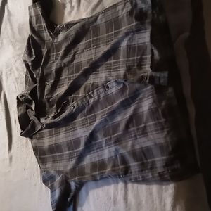 Men's Short Sleeve Button Up Shirt